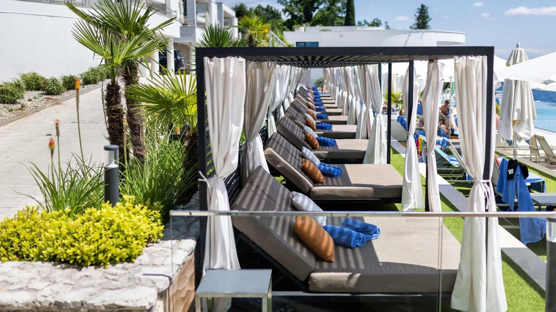 Hilton Rijeka Costabella Beach Resort And Spa Croacia