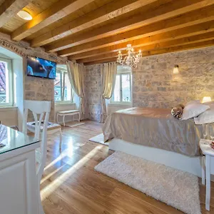 https://villa-split-luxury-rooms.splithotels.org